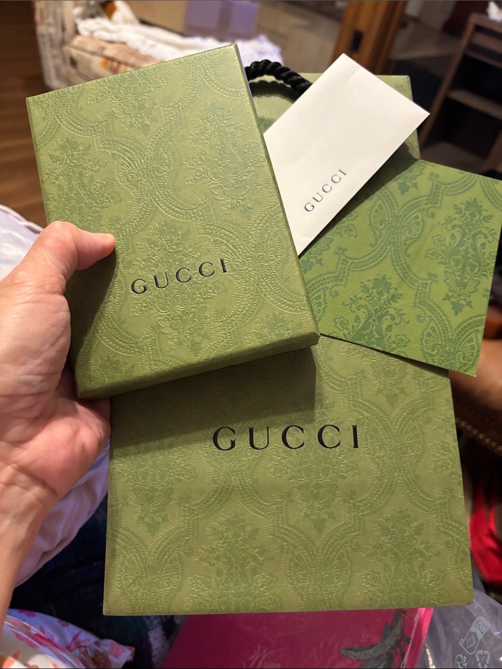 Gucci green packaging